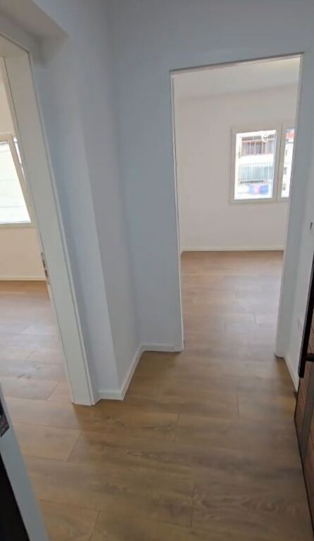 Vendesi in vendita Apartment 1+1  Nella zona di Ali Demi  