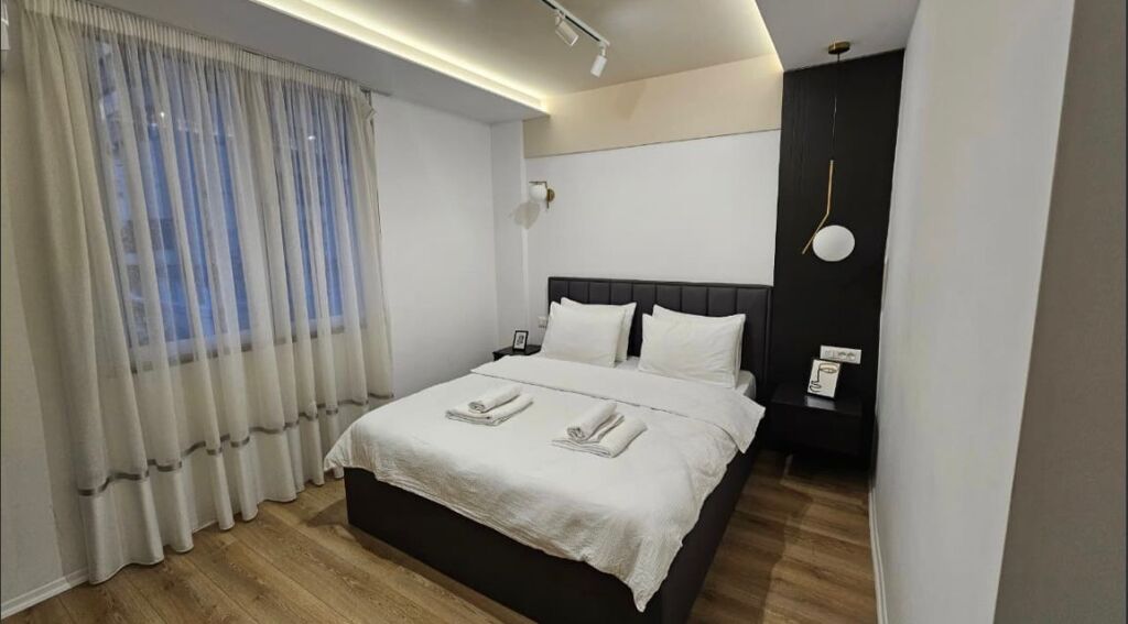 Duplex 2+1+2 in affitto, Centro