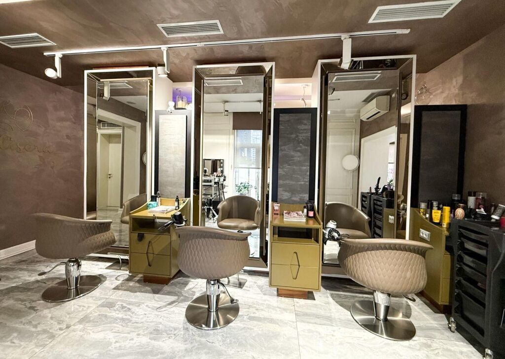 Biznes Estetik në Shitje në Zemër të Bllokut