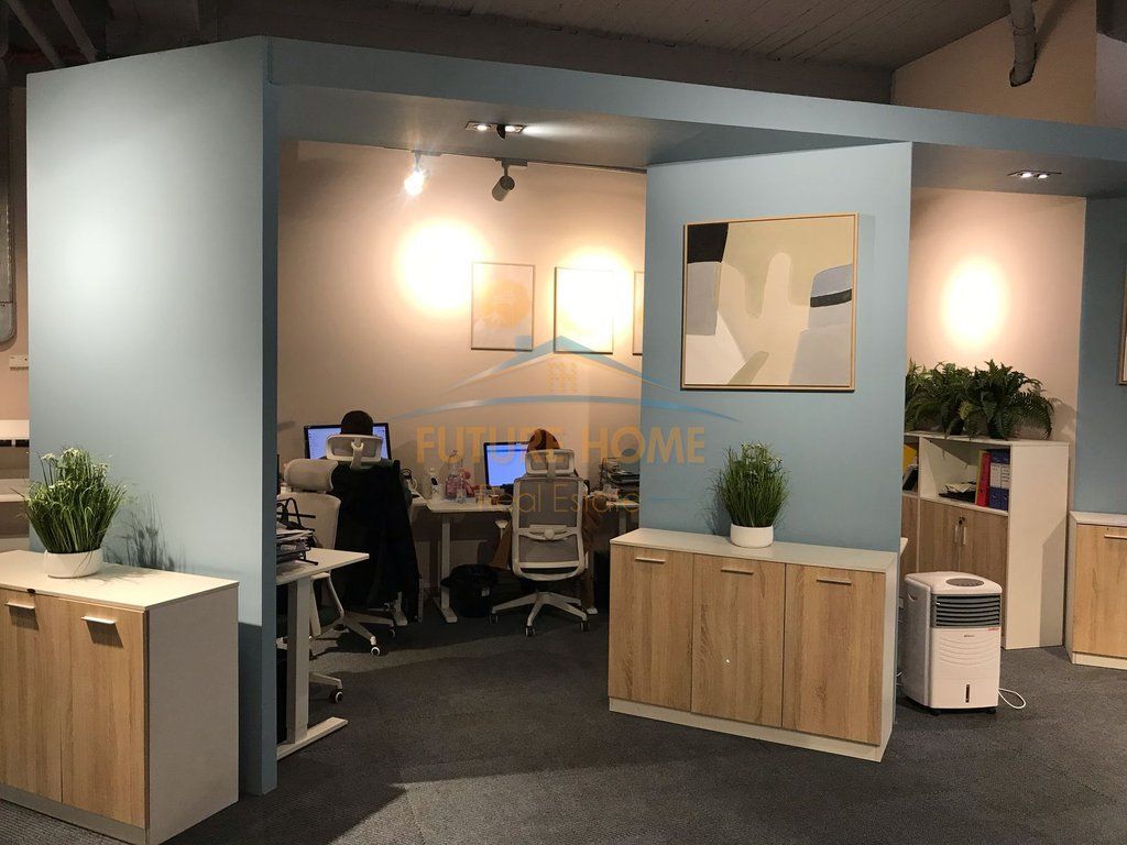 Rent, Office space, Kavaja Street.