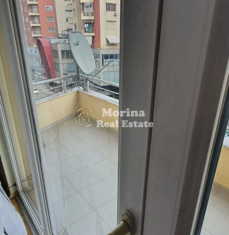 Qera | Apartament 3 + 1+2 | Astir pranë Artistit, | 550 €/muaj