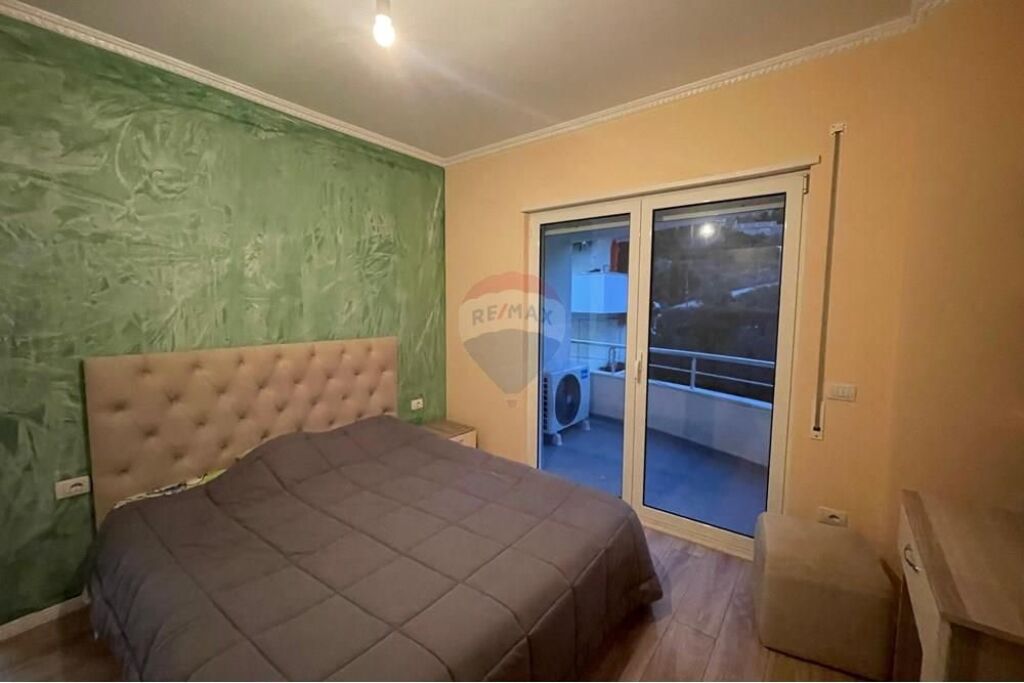 Apartament - Për Shitje - Linzë, Tiranë