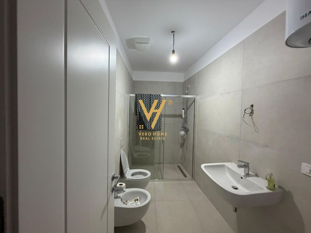 APPARTAMENTO 2+1+2 IN AFFITTO IN VIA ELBASAN 180.000 LEKE