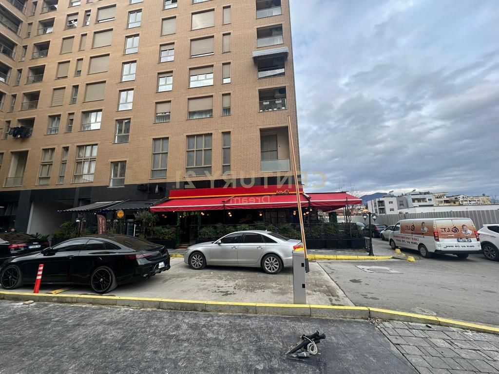 Vendesi Locale Commerciale Bar–Caffè &amp; Tabaccheria | Attività Consolidata