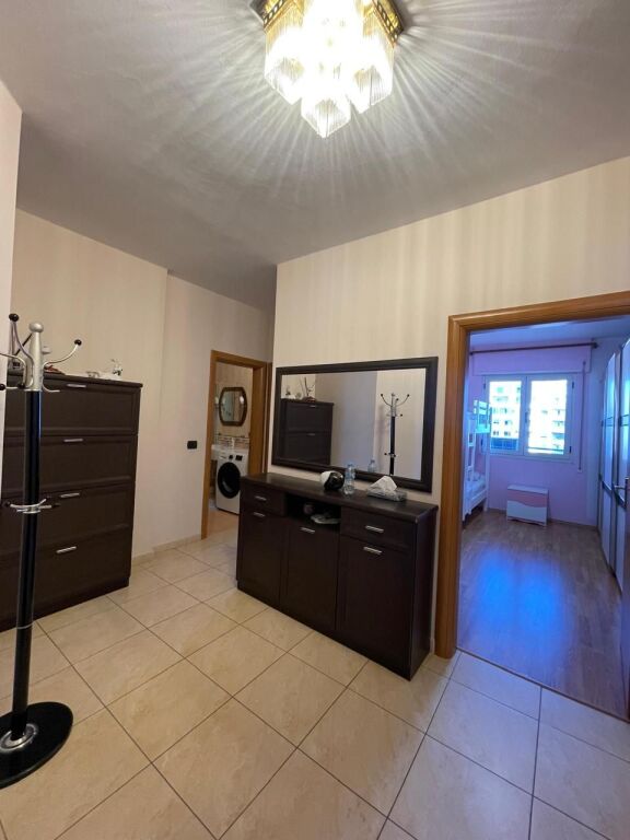 Appartamento 2+1+2 in Affitto – Vicino al Municipio, Durazzo