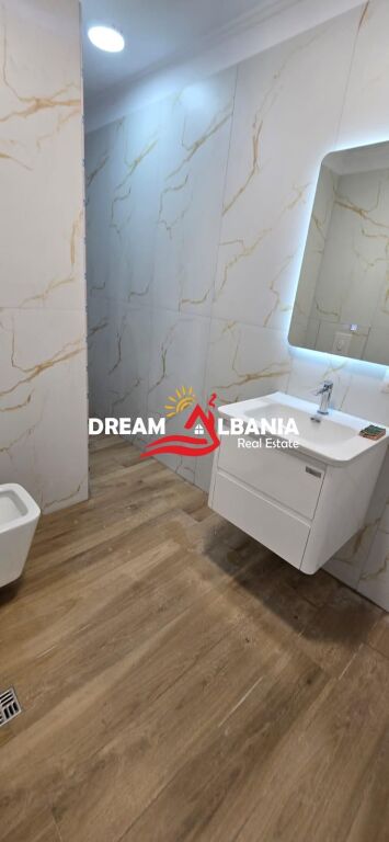 Apartment 1+1 for sale at Bajram Curri Boulevard, near 1 Maji School in Tirana (ID 4119463)