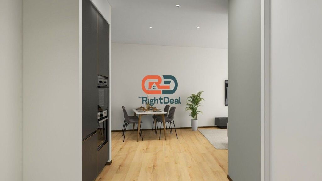 Tek Tirana Porta E Re ,Shitet Apartament 2+1 Me Orientim Perfekt!!