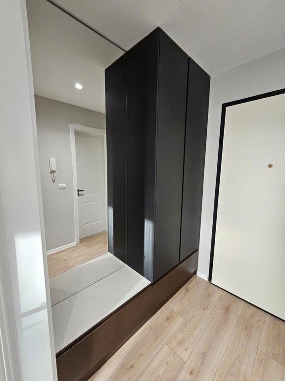 Duplex 2+1+2 te Tirana Garden Building