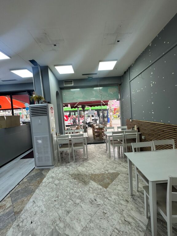 Locale in affitto a 21 Dhjetori!