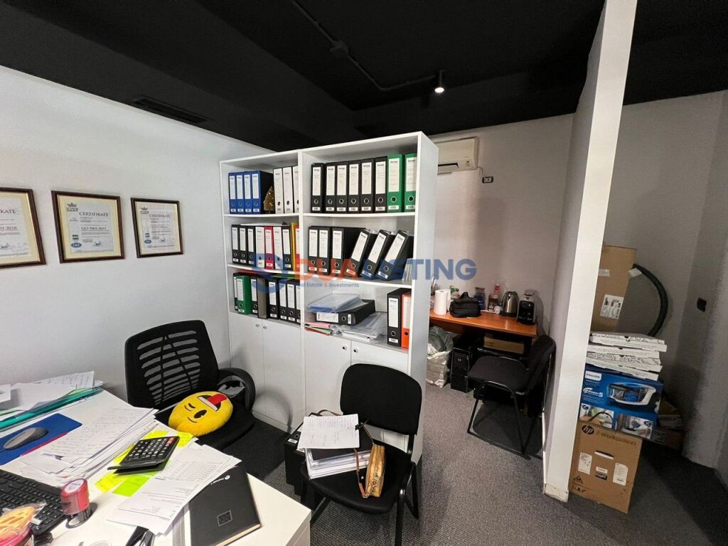 UFFICIO ARREDATO IN AFFITTO AL NUOVO MERCATO !!