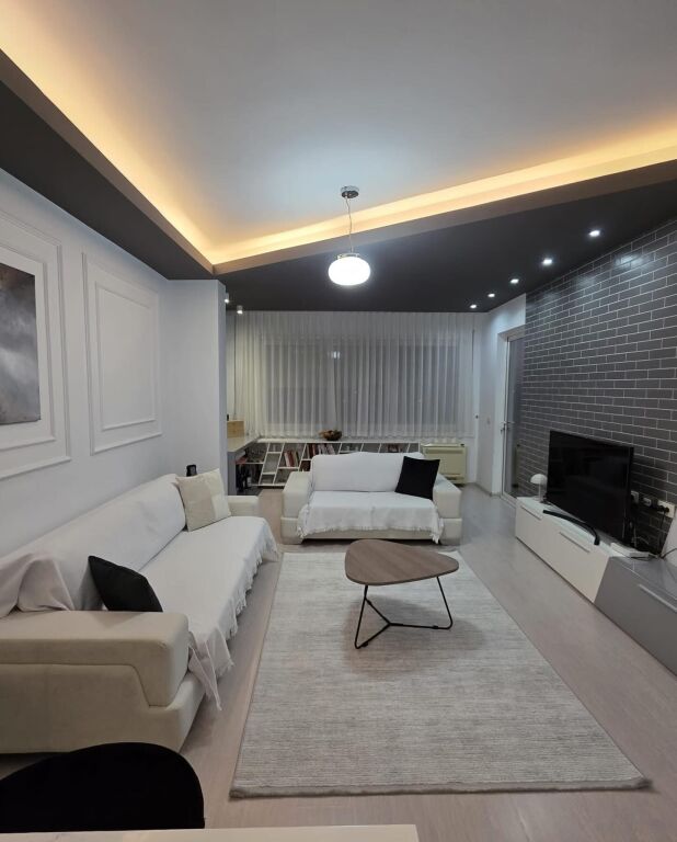 💥Shitet apartament 2+1 super i investuar,Kavaje💥