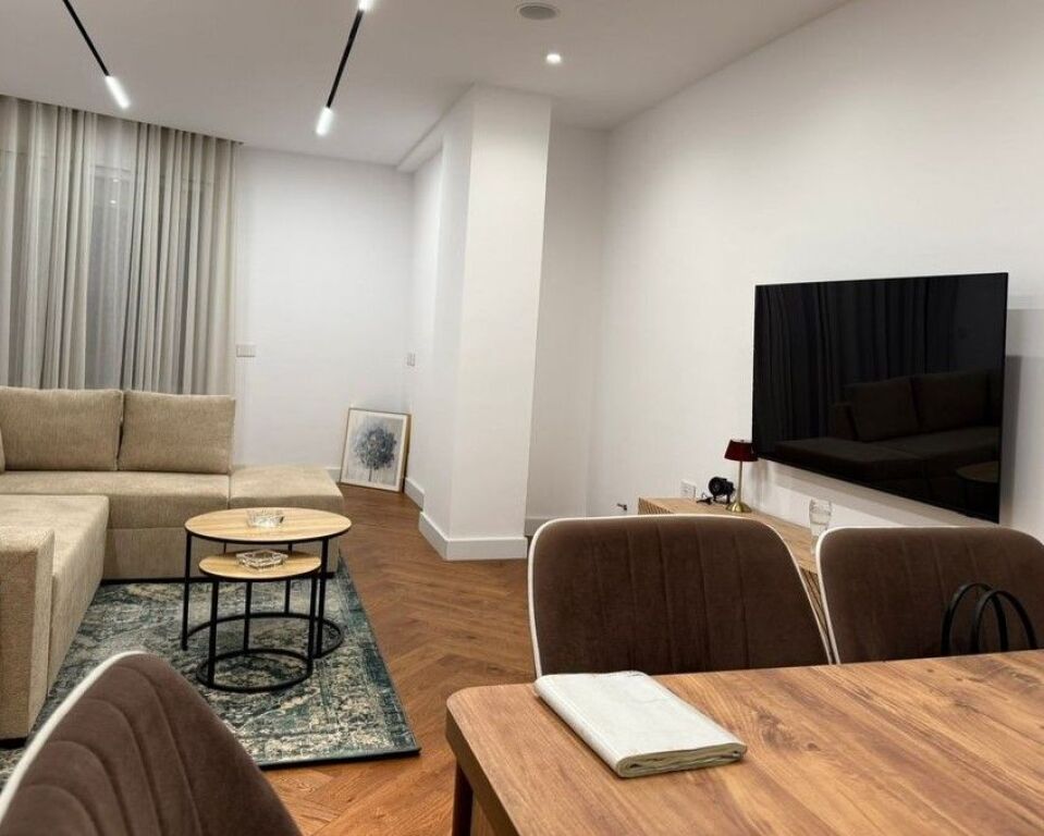 Qera, Apartament 2+1+2, Donika Center, Rruga Mine Peza