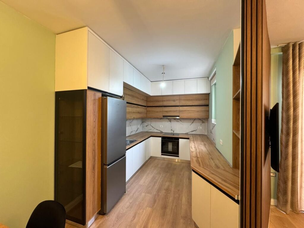 🏡 Super Duplex 3+1+2 + 2 Parking Spaces for Rent📍 Location: FZ Complex, Dry Lake💶 Price: 1,500 €