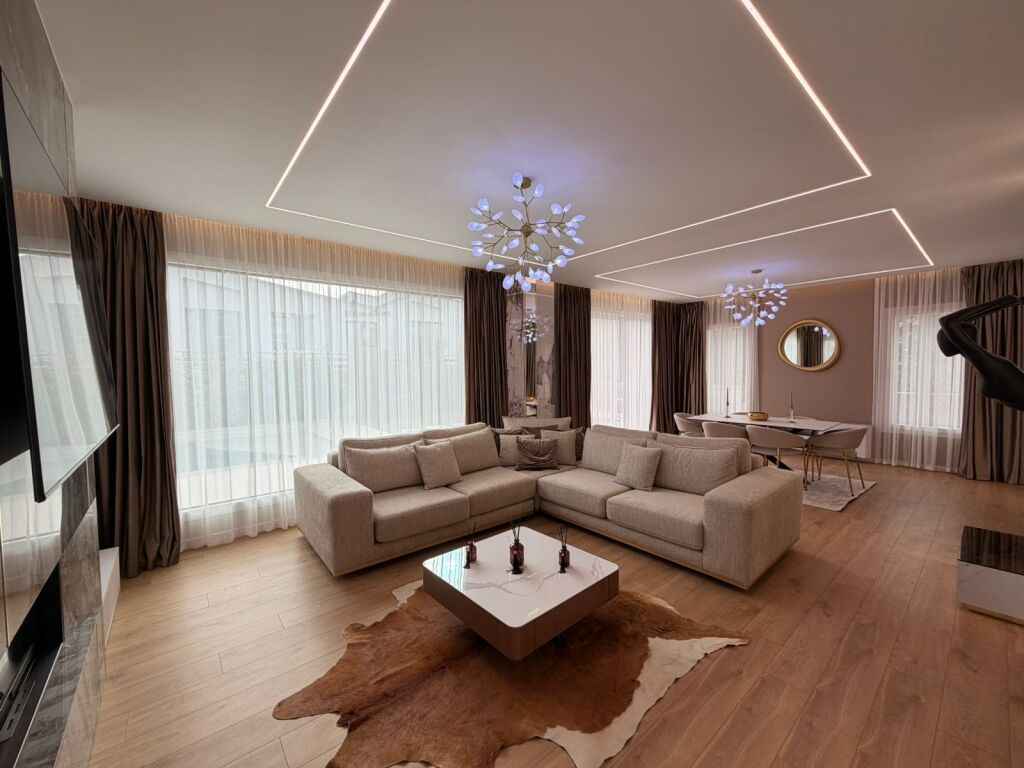 JEPET VILE ME PISHINE TEK REZIDENCA ELYSIUM NE MJULL BATHORE !!