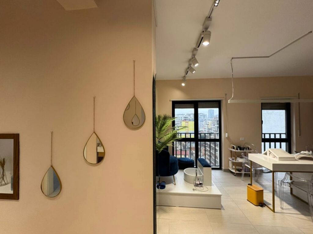 Apartament 3+1+2 ne Shitje , Prane Viles Gold