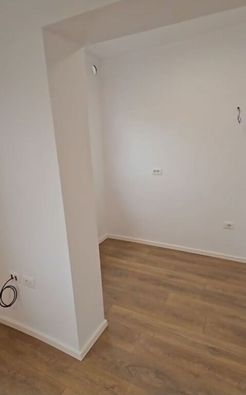 Shitet Apartment 1+1  Në Zonën e  Ali Demi  