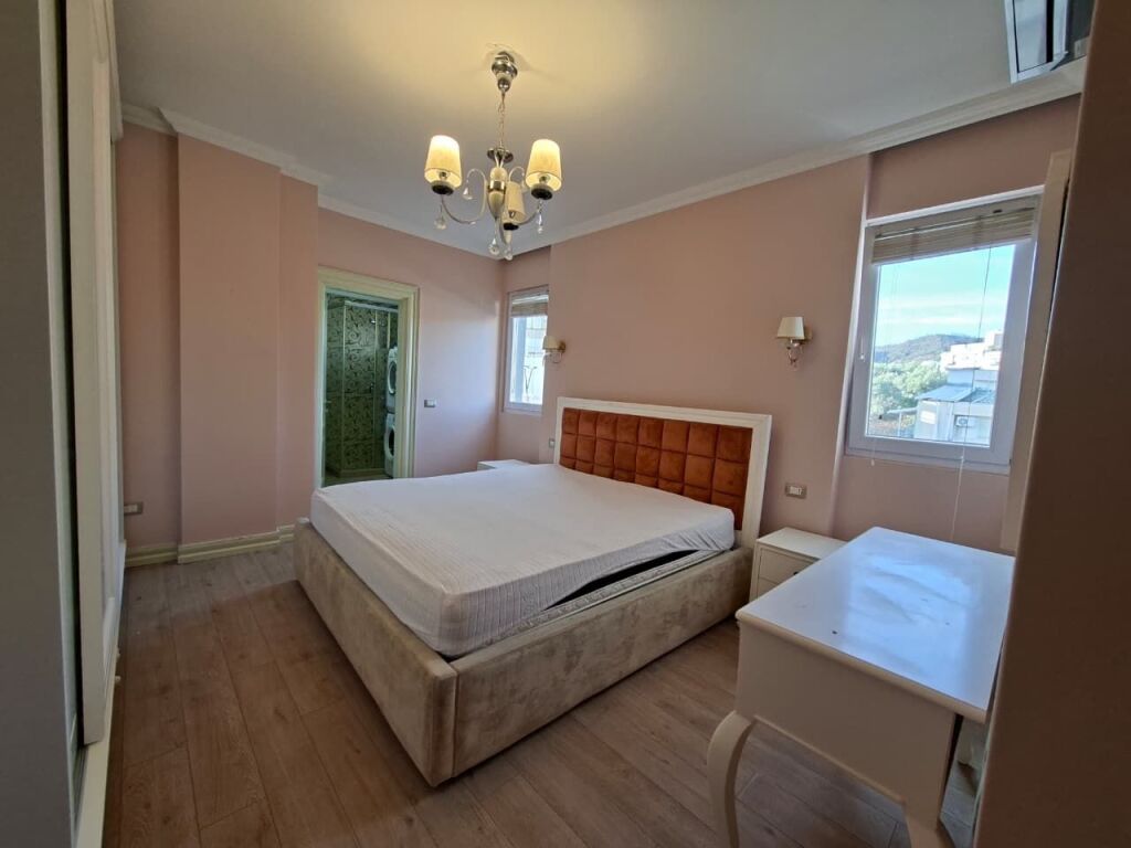 Apartament me Qera; 3+1+2wc & 1 BLLK (📍Liqeni I Thate/ Kompleksi Belleview  ) || ️ E mobiluar / 100% e re  || 100.000 Leke