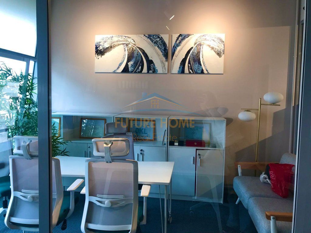 Rent, Office space, Kavaja Street.