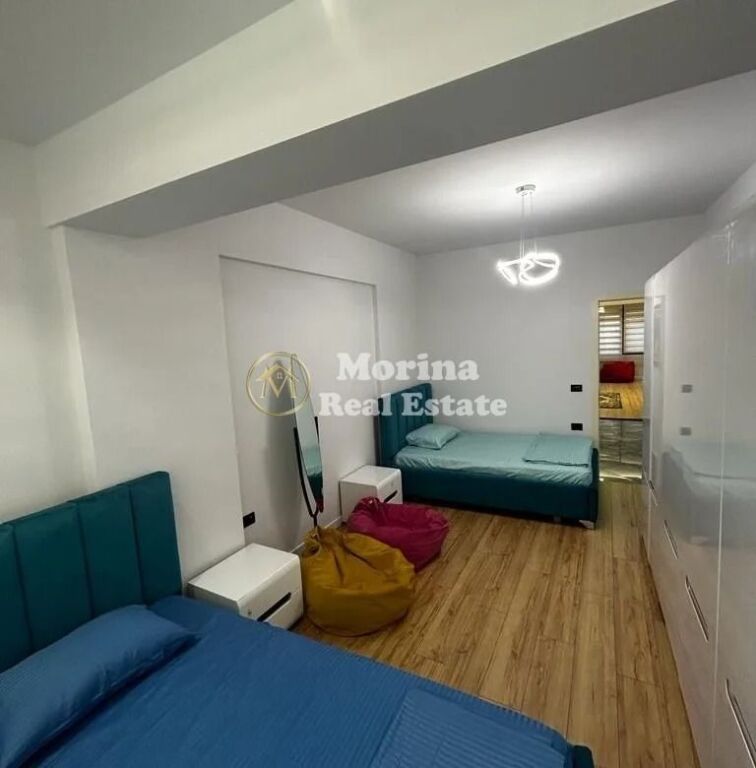 Qera | Apartament 2 + 1 tek 21 Dhjetori, 1000 €/muaj