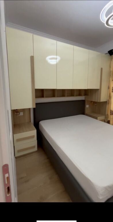 Rent Apartment 1+1,Kombinat,350 Euro