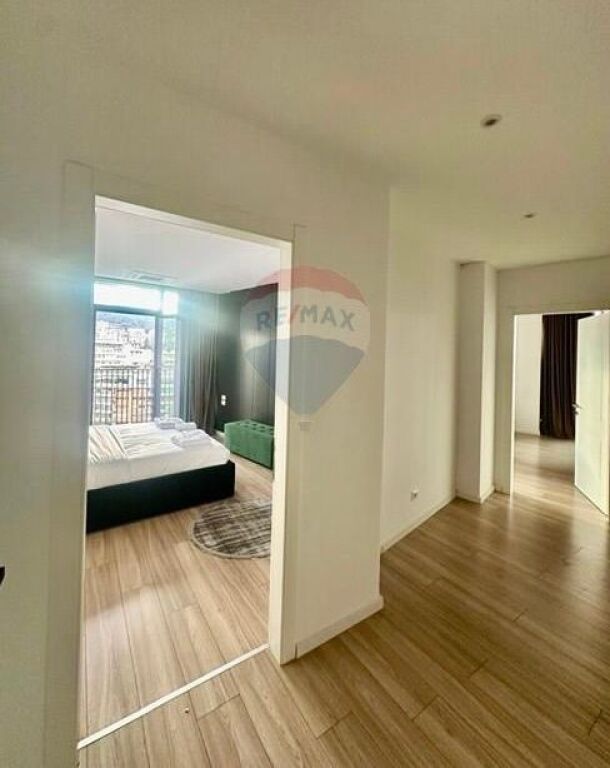 Apartament - Për Shitje - Rruga e Kosovarëve, Tiranë ID: 530261060-1977