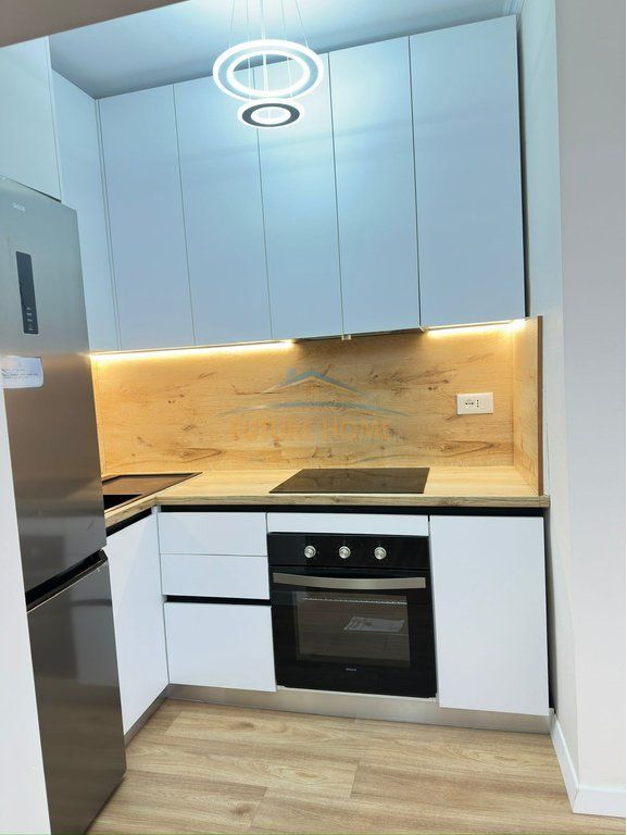 Appartamento 1+1 in vendita, Scuola Bajram Curri, Tirana