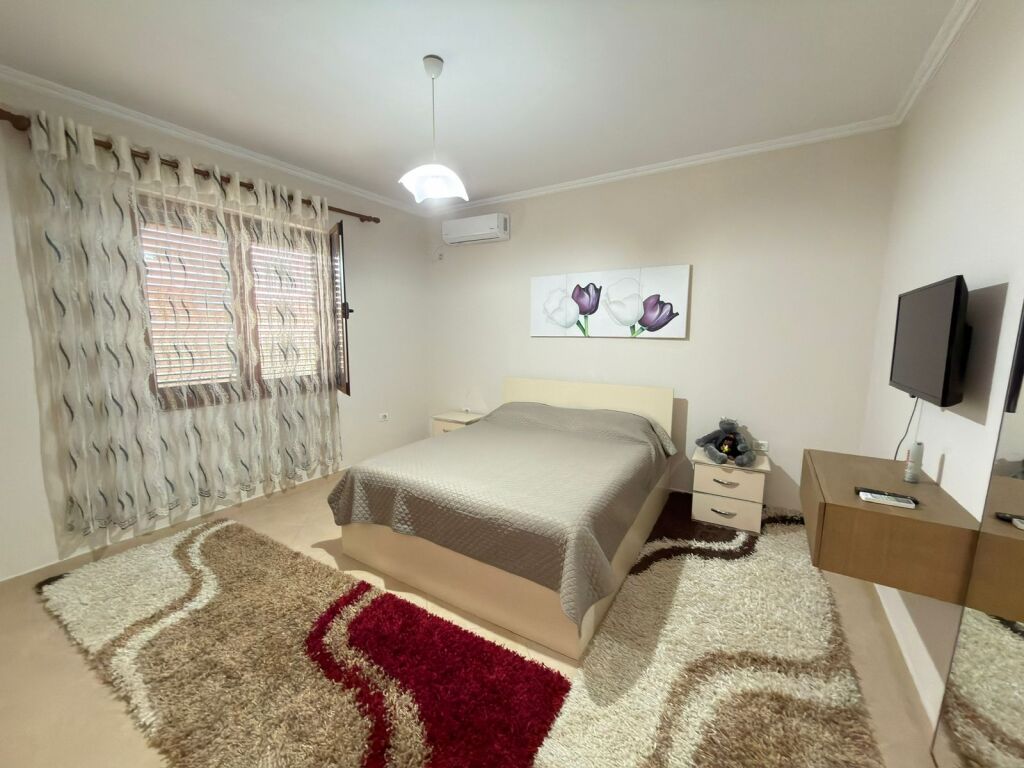 ‼️ Apartament 2+1+2 parkime me qira tek Rr Elbasanit pranë Ambasadës Turke‼️