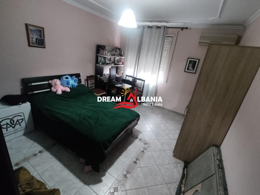 Appartamento/Ufficio 3+1+2wc in affitto vicino a Via Sales a Tirana ( ID 4231483)