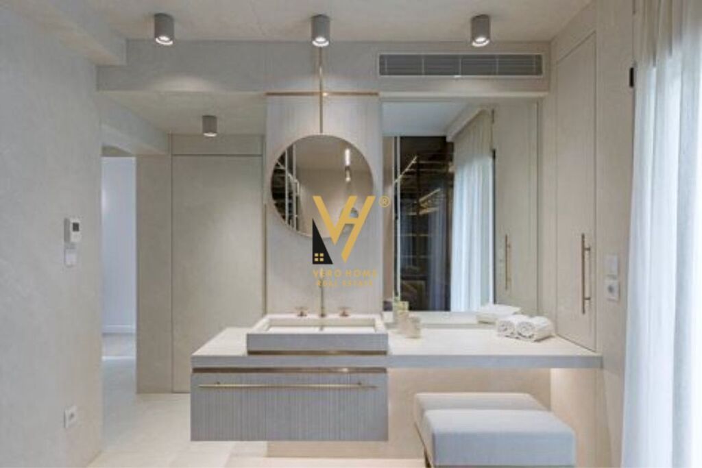 SHITET APARTAMENT 2+1+2BLK NE SARANDE 350.000 EURO