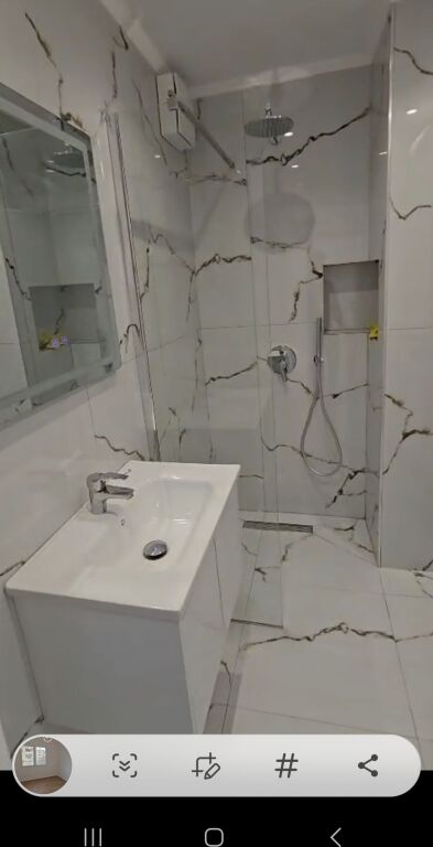 Vendesi in vendita Apartment 1+1  Nella zona di Ali Demi  