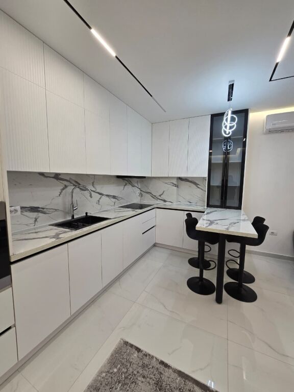 📌  Apartment 1+1 for rent – Zogu i Zi