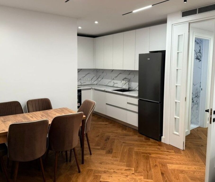 Qera, Apartament 2+1+2, Donika Center, Rruga Mine Peza