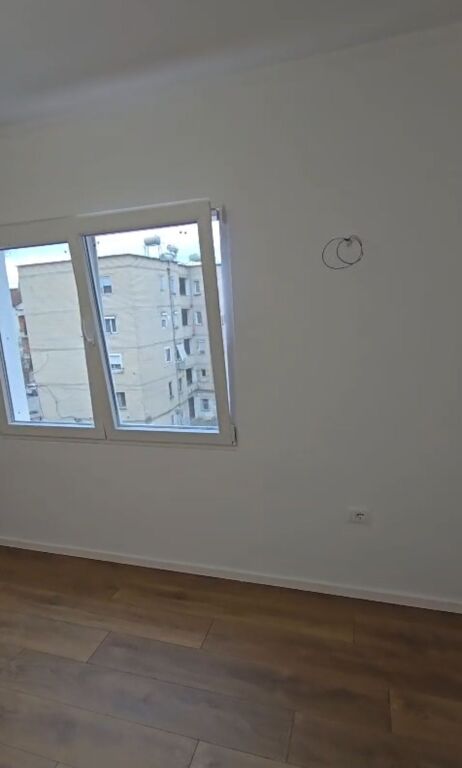 Vendesi in vendita Apartment 1+1  Nella zona di Ali Demi  