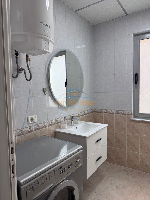 Rent, Apartment 1+1, Old Park, Tirana.