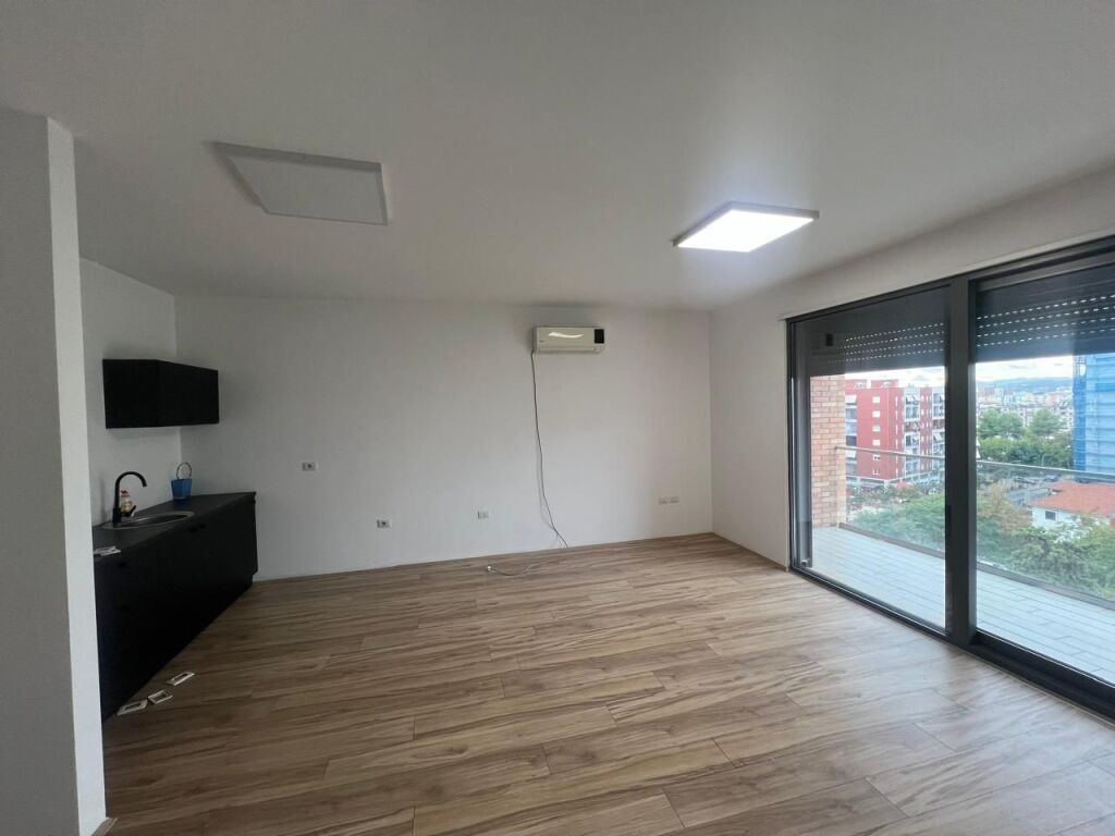 Locale ufficio in affitto a Fior Di Bosko, Don Bosko!