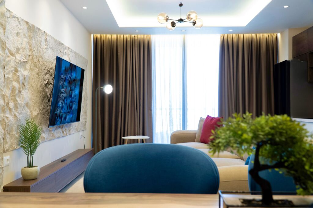 SHITET NGA PRONARI JO AGJENSI