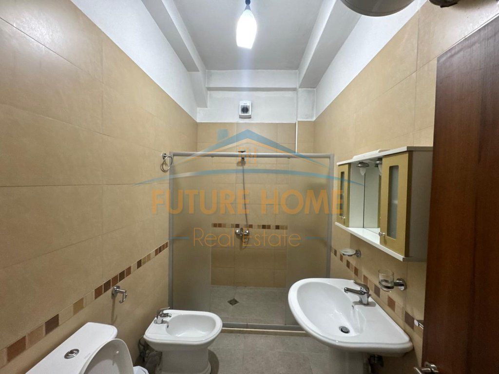 Rent, Apartment 2+1+2, Center