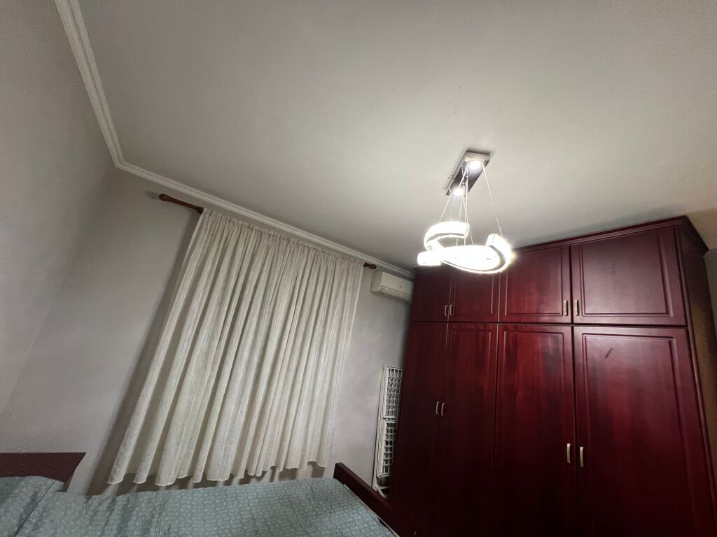 Shkolla baletit , 1+1 me qera