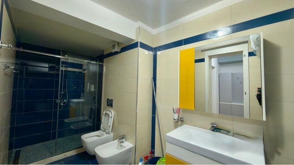 SHITET APARTAMENT 4+1 | MYSLYM SHYRI