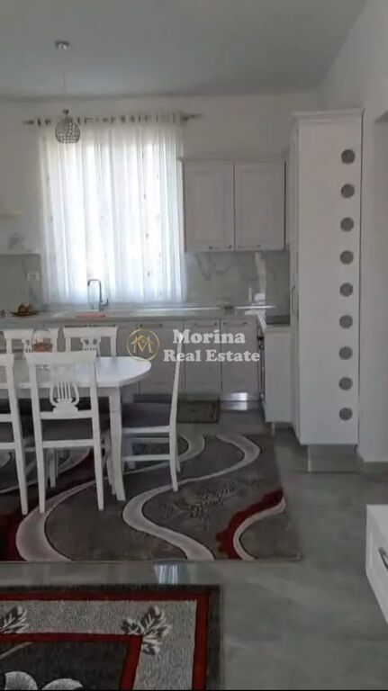 Qera | Shtëpi private 2 + 1 | Baldushk | 350 €/muaj