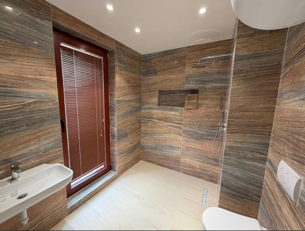 Apartament 1+1 ne shitje , Rruga e Kavajes