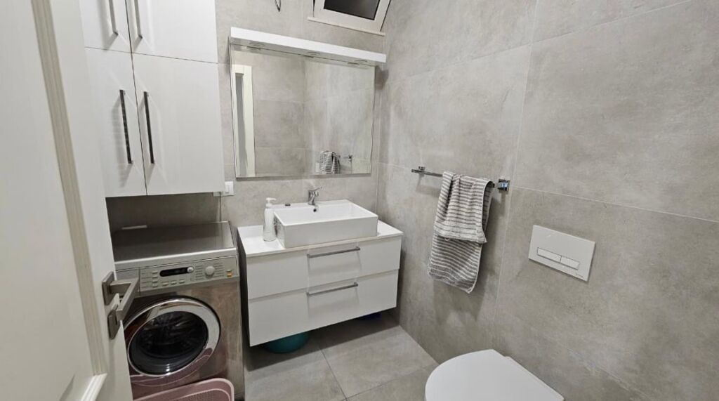 Apartament 2+1+2 Verande per Shitje , Kinostudio
