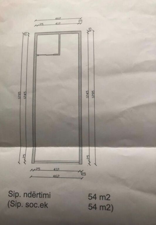 SHOP FOR SALE 54 M2 LAPRAKE 220,000 EURO