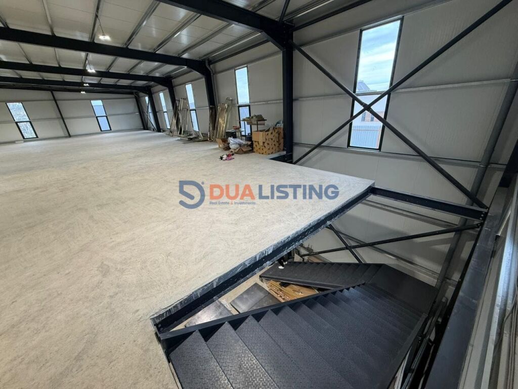 Affittasi – Primo piano del capannone, Kashar, Tirana