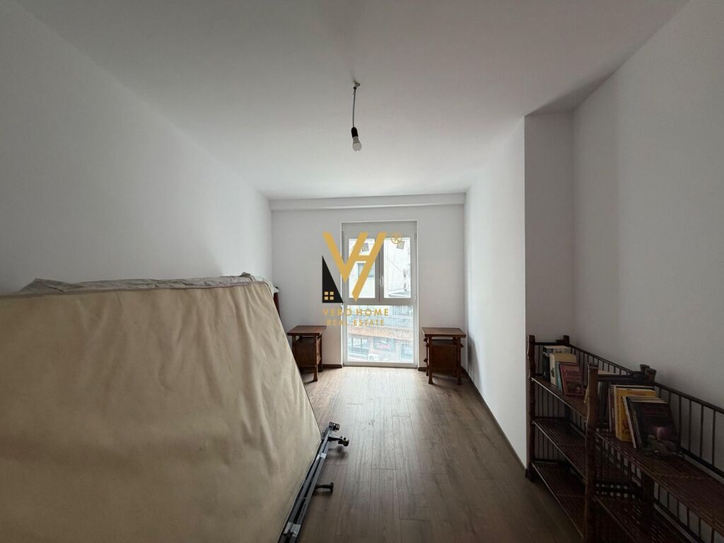 APPARTAMENTO 2+1+2 IN AFFITTO IN VIA ELBASAN 180.000 LEKE