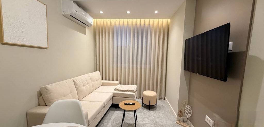 SHITEN 2 APARTAMENTE 1+1 TEK KRYQEZIMI 21 DHJETORIT !