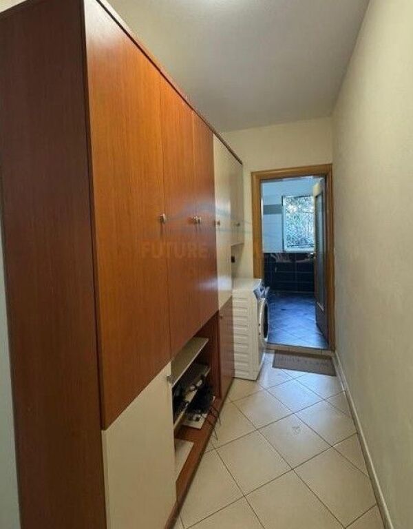 Qera, Apartament 2+1 ,Rruga e Durresit, Tirane