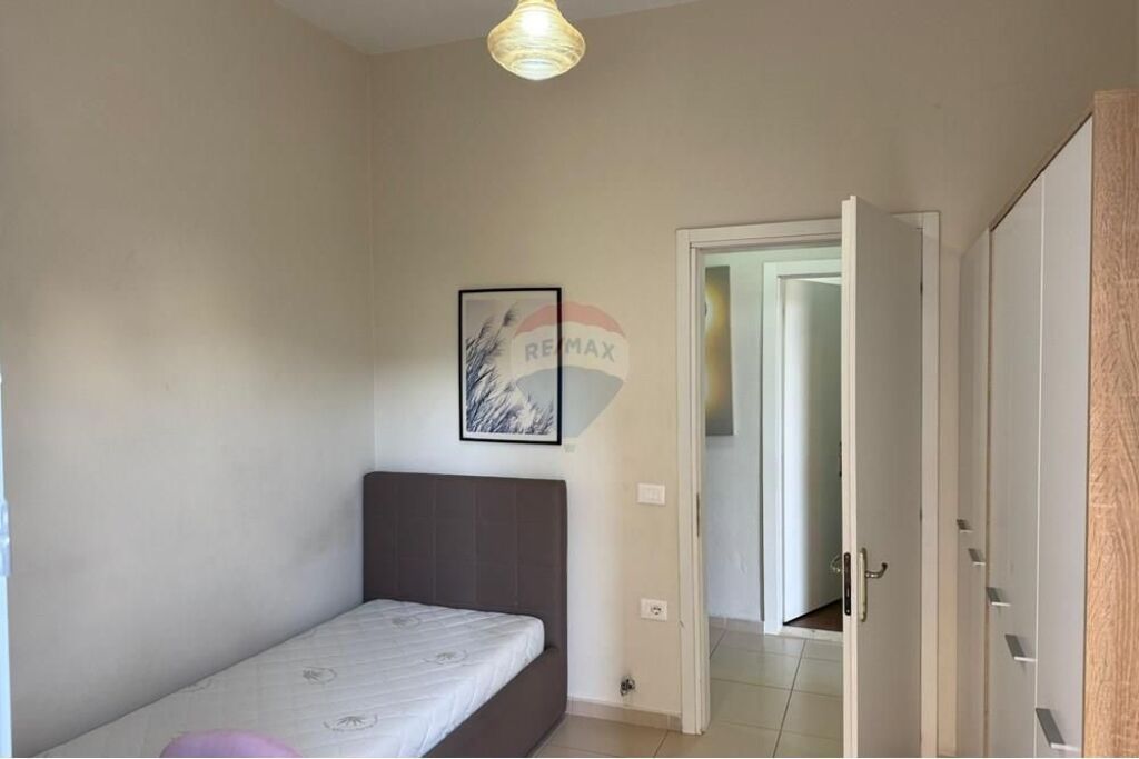 Apartament 2+1 per qira tek kopshti botanik