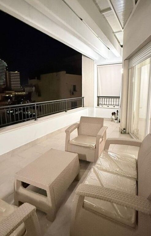 Qera, Apartament 2+1+2, Donika Center, Rruga Mine Peza