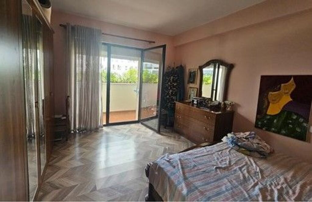 APARTAMENT 2+1+DEPO NË SHITJE – RRUGA 5 MAJI